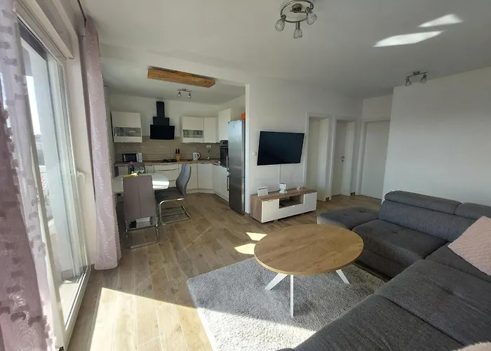Ma Mi Apartman